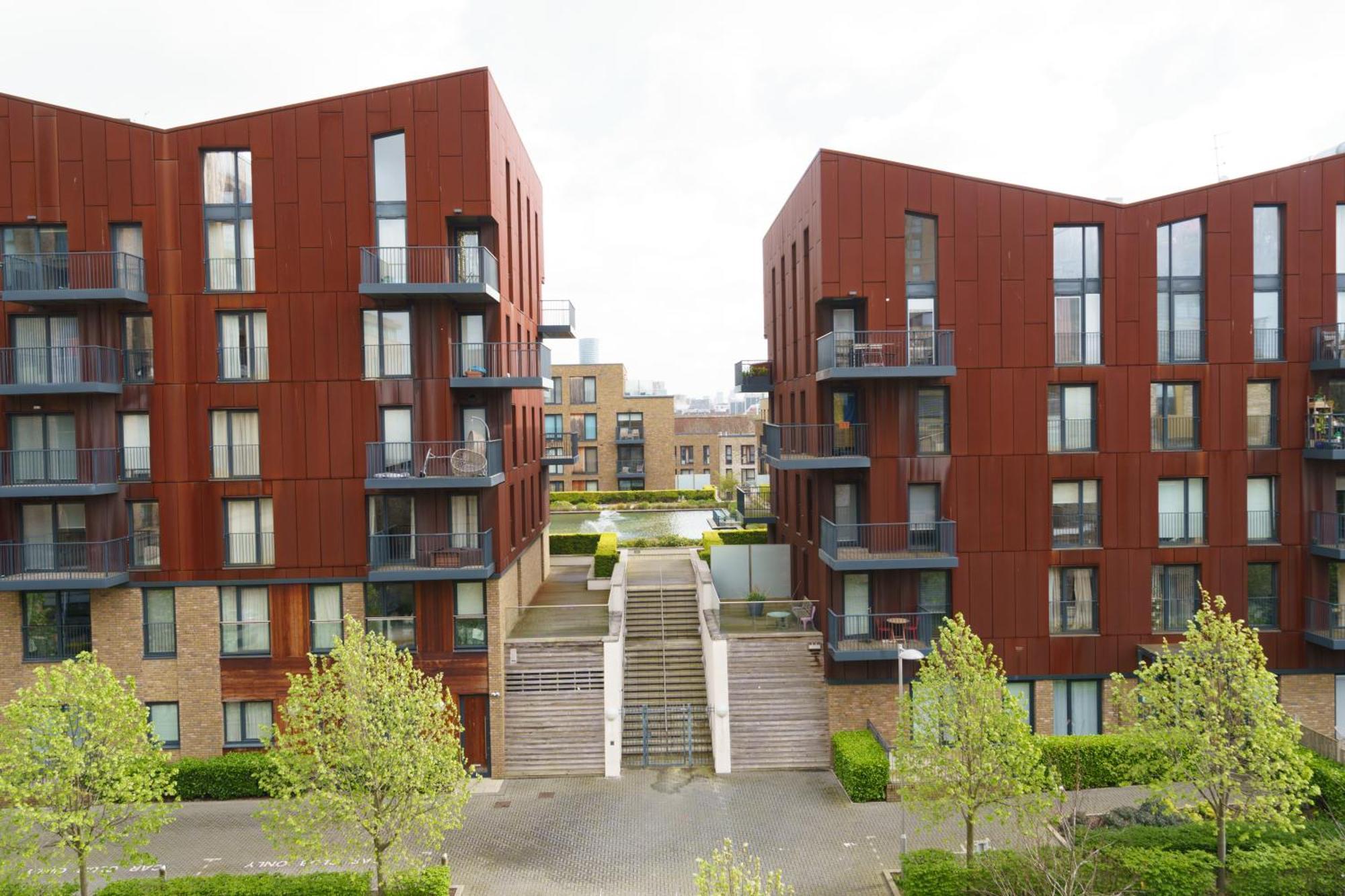 Stylish Surrey Quays Apartment - 10 Mins From Station ロンドン エクステリア 写真