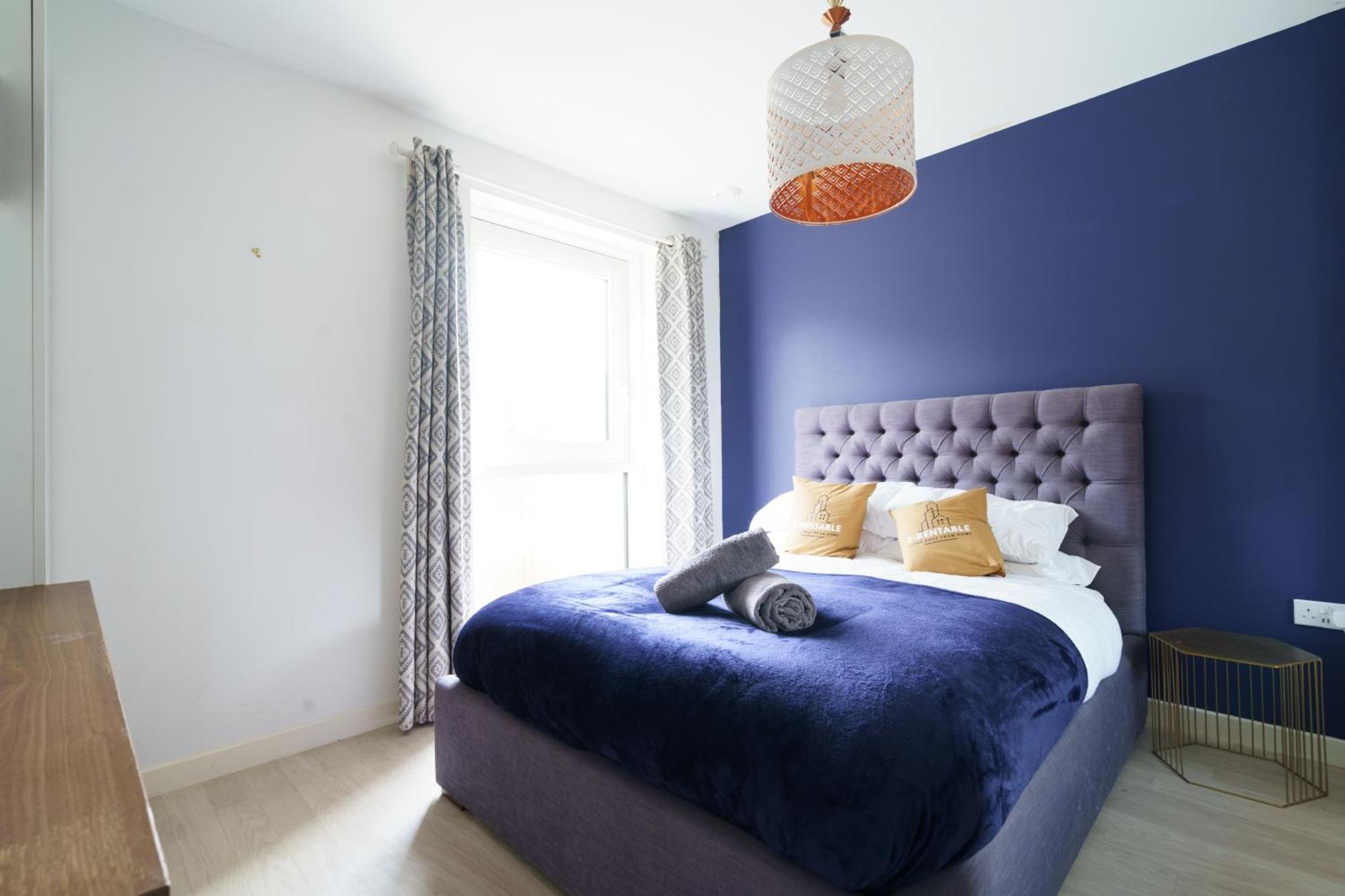 Stylish Surrey Quays Apartment - 10 Mins From Station ロンドン エクステリア 写真